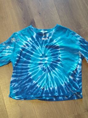 Dallas Tie-Dye Cropped Long Sleeve Tee - Blue & White